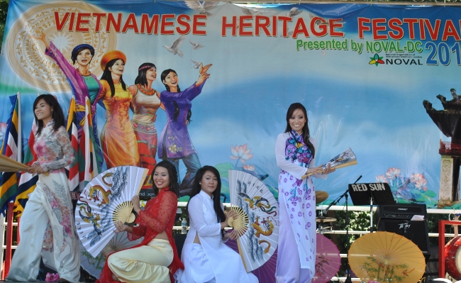 viet-fest-2012-01